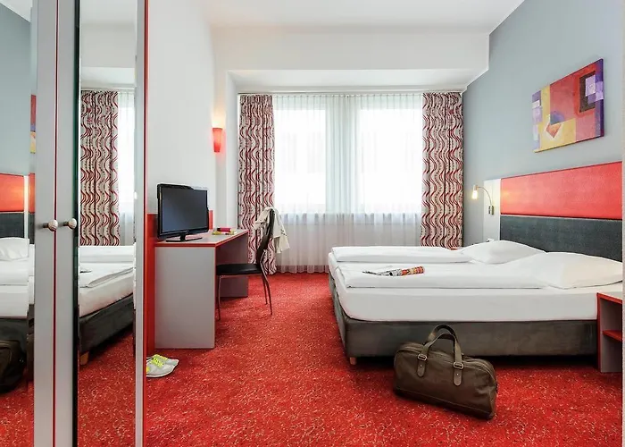 柏林亚历山大广场宜必思尚品酒店