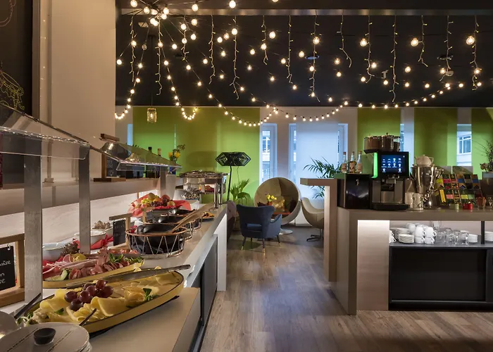 Greet Alexanderplatz 3* Berlín