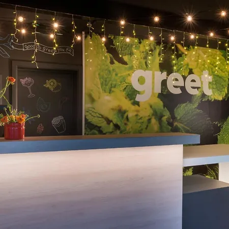 Greet Alexanderplatz Otel 3*