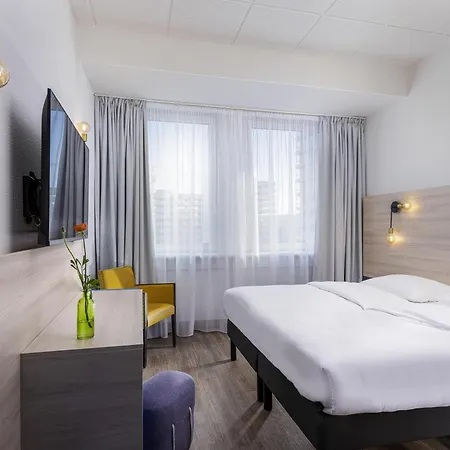 Greet Alexanderplatz Otel 3*