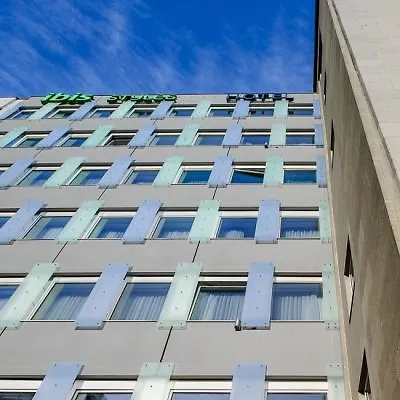 Greet Alexanderplatz Hotel