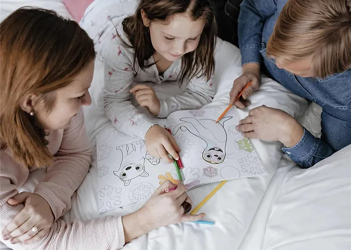 酒店 柏林亚历山大广场宜必思尚品酒店 3*