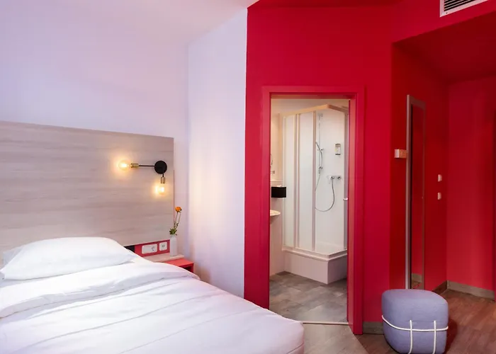 Greet Alexanderplatz Hotel